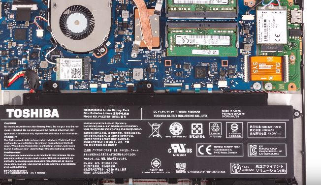 Замена, ремонт тачпада ноутбука Toshiba в Уфе