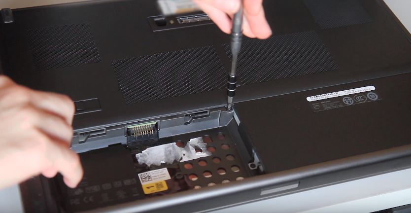 Ремонт, замена жесткого диска ноутбука Toshiba в Уфе