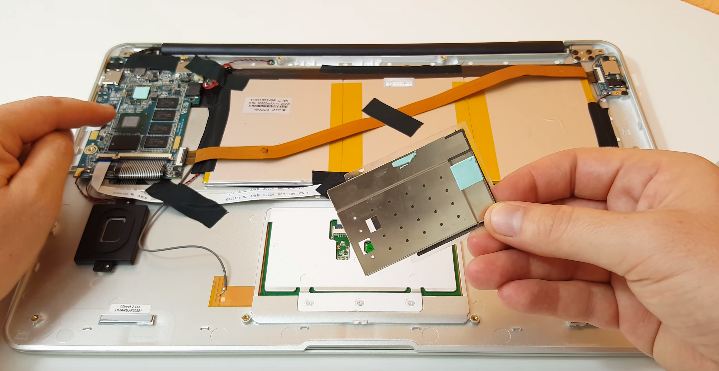 Замена привода-дисковода ноутбука Lenovo в Уфе