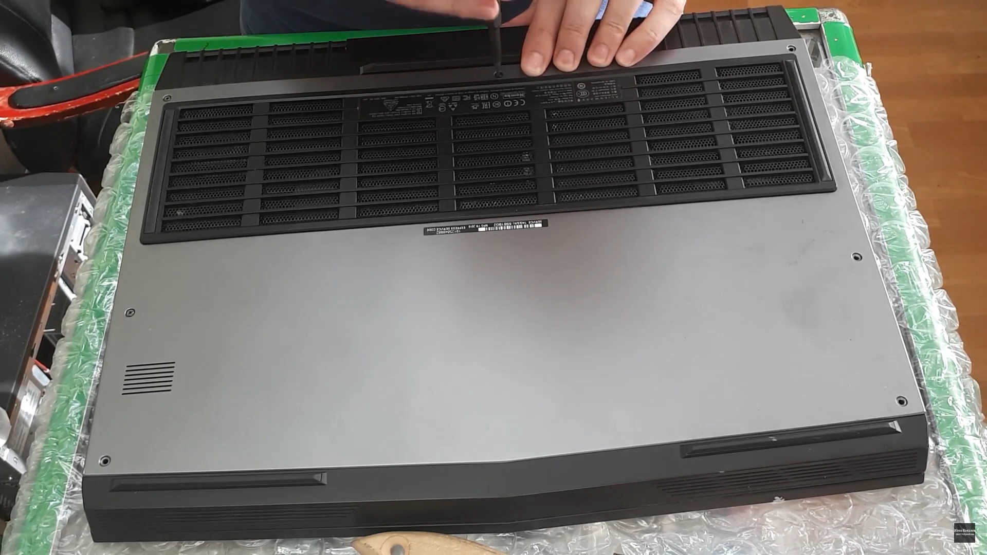 Замена, ремонт клавиатуры ноутбука Alienware