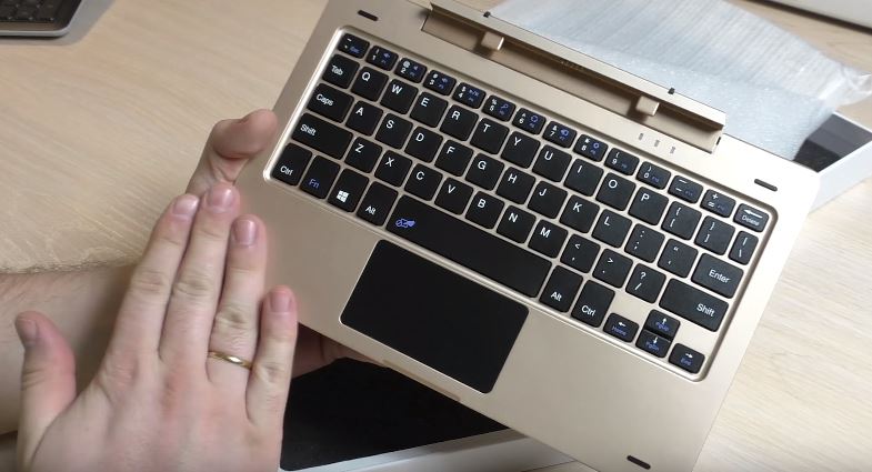 Замена, ремонт клавиатуры ноутбука Toshiba в Уфе