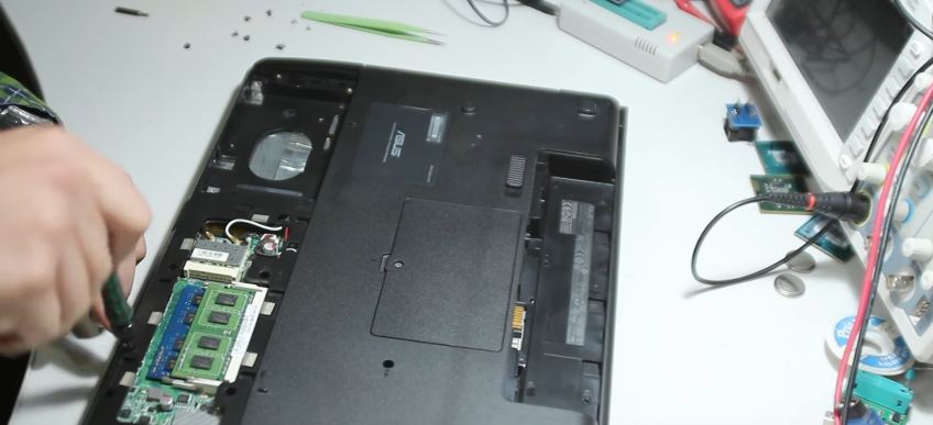 Замена, ремонт разъема USB порта ноутбука Acer в Уфе